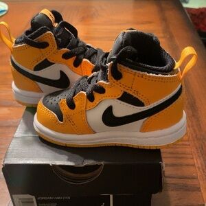 Jordan Kids' Sneakers - Black and Yellow
